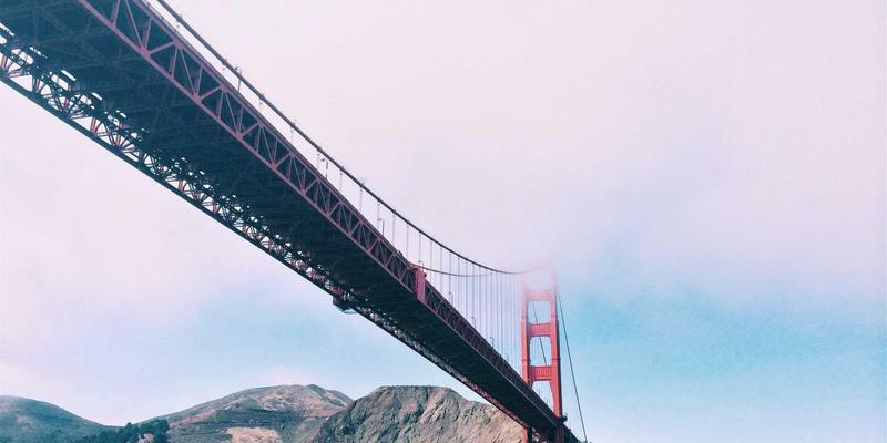 众包服务如何重塑医疗健康：从症状自查到罕见病研究的兼职平台新范式