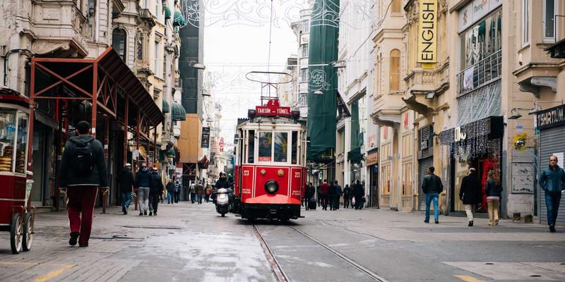 四蚂蚁技能变现：众包服务如何重塑开源软件开发的协作模式与质量控制